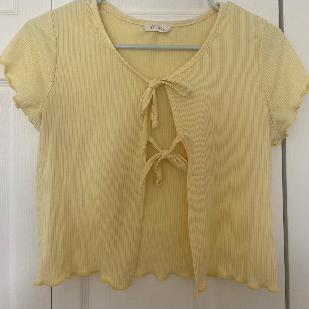 Tie Front Knit Cropped Top